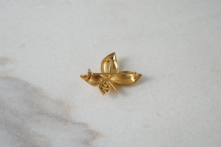 Lily Fly Broach