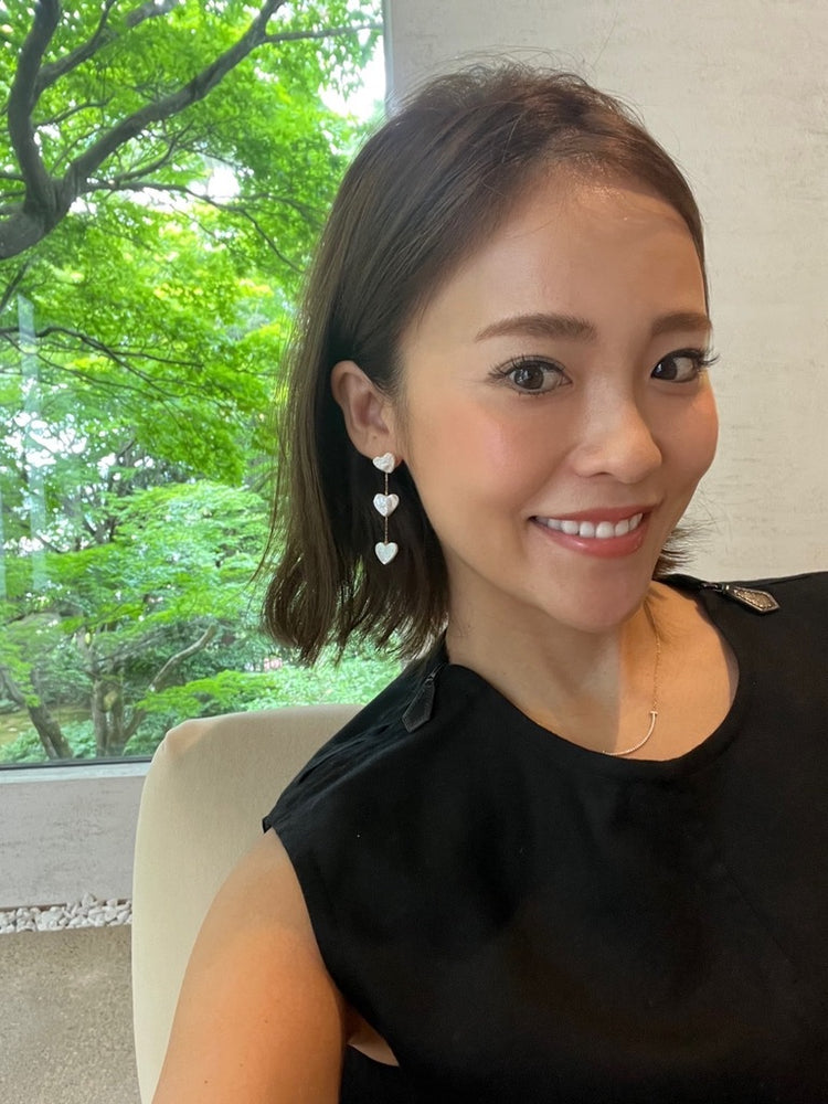 LALA 3 MOTIF Swing Earring